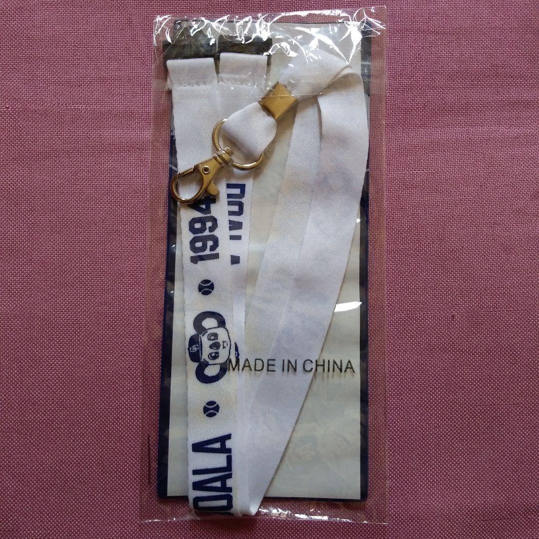 中日ドラゴンズ　レアシール　非売品チケットホルダー付 中日ドラゴンズ - 【中日ドラゴンズ】【新品未使用】多機能